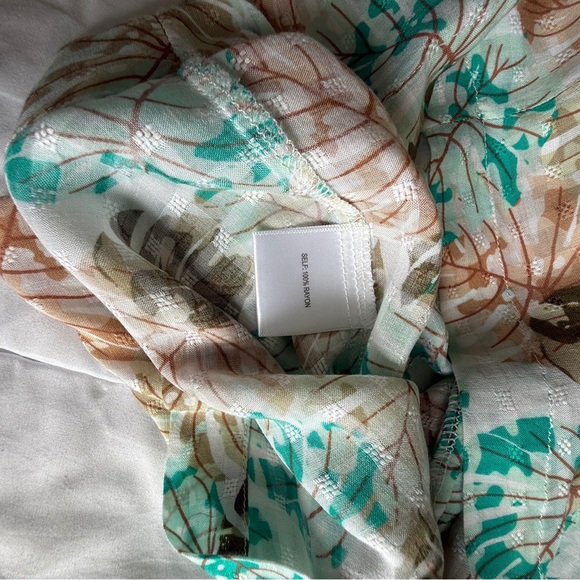 Jane + Delancey Tropical Leaf Print Button Up Shirt Size Medium - Picture 4 of 8